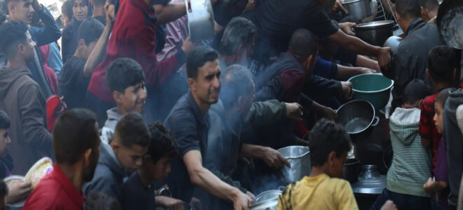 La población de Gaza sufre hambre, enfermedades y muertes mientras continúa el bloqueo a la ayuda humanitaria