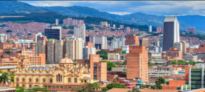 La UNESCO designa a Medellín Capital Mundial del Libro para 2027